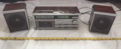 GE AM/FM clock radio cassette recorder – Model 7 4984A, tested & working.