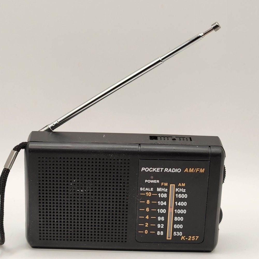 Vintage Kinstar AM/FM Pocket Radio K-257 Tested Tested Works Battery Operated