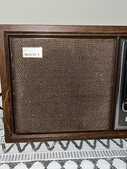 Vintage Sony Fidelity Sound AM/FM Radio, Model # ICF-9650W..