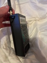 Sony Air-8 Handheld Synthesized Receiver 4-Band PSB/AIR/FM/AM Radio