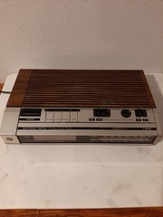 Vintage General Electric GE Digital AM/FM Alarm Clock Radio7-4634B Woodgrain