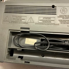 AM/FM Radio Cassette Recorder Portable Boombox Tested Working GE 3-5264A W Tape