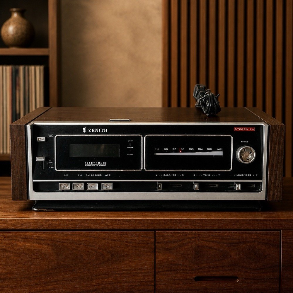 Vintage Zenith Model L480W Digital Stereo Clock Radio Alarm Snooze Antique Night