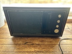 Vintage RCA Radio Solid State AM/FM Long Range walnut TRF RZC 275W Japan VIDEO