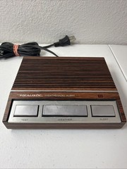 Vintage Realistic Weatheradio Alert 3 Weather Radio Model 12-140 Faux Wood NICE!