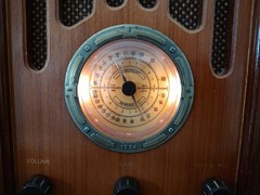 Vtg 1970s Radio Shack AM FM Radio with Cassette Player 14&Prime; Tall Model No. 12-697