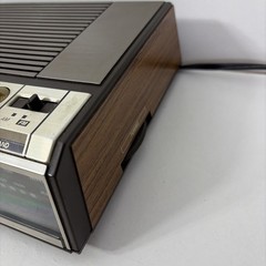 VTG GE General Electric 7-4646A AMFM Digital Clock Radio Blue Display Wood Grain