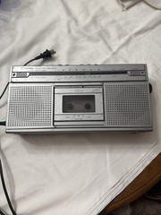 Vintage Emerson Am Fm Radio And Cassette Player Cassette Spins
