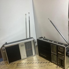 SANYO 10F-B16 10 TRANSISTOR RADIO FM 76-90MC AM 530-1605KC AC100V DC6V