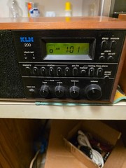 KLH200 Compact FM/AM Alarm Clock Radio w/ Ext. Speaker
