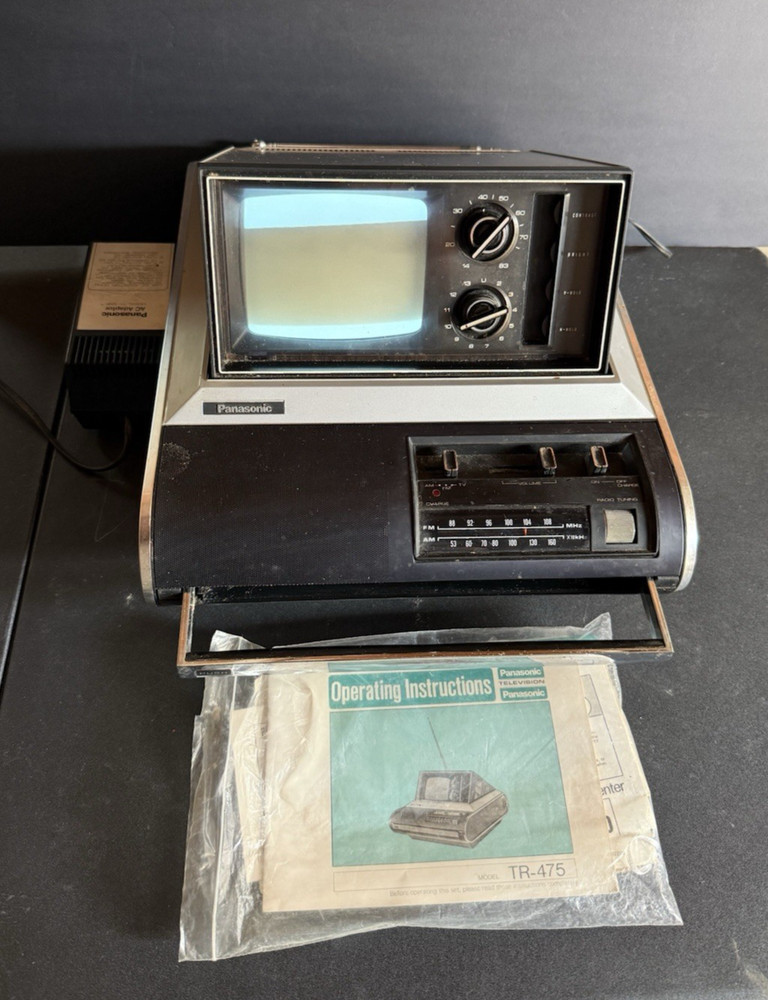 Vintage Panasonic TR-475 Pop up Screen TV With AM/FM Radio – Working w/Manual