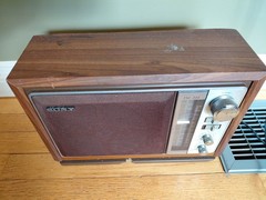 Vintage Sony AM/FM Tabletop Radio 2 Bands Woodgrain ICF-9740W Tested
