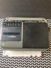 Vintage GE radio cassette 3-5264A
