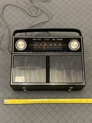 Vintage AITC Solid State Dual Speakers AM/FM/VHF/AFC Radio