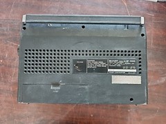 VINTAGE Sharp GF-1600X Radio – Tape Recorder / No adapter * AS IS *