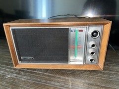 Panasonic RE-7259 FM-AM 2-Band Desktop Tabletop Wood Radio Vintage 1975