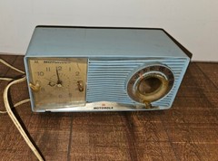 Motorola Telechron Light Blue Tube Alarm Clock/Radio PLAcir C2B Vintage Works