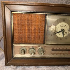 General Electric Solid State Dual Speaker Alarm Clock AM/FM Radio C1540 Working