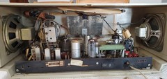 Vintage 1964 Philips Tube Radio B3X40U 3 Band Plano