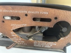Vintage Zenith Owls Eye Clock Grey Clock Radio- PARTS OR REPAIR ONLY