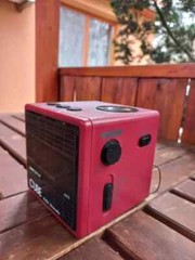 German vintage red CUBE Profitronic 100 alarm radio