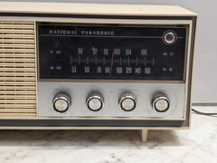 Vintage National Panasonic RE-744 FM AM 2-Band Tube Radio Made in Japan