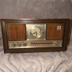 General Electric Solid State Dual Speaker Alarm Clock AM/FM Radio C1540 Working