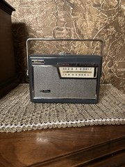 Vintage 1961 Toshiba 10TL-429F 2 Band 10 Transistor Radio Japan Tokyo Shibarura