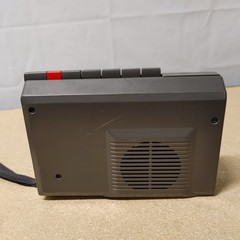 General Electric Model 3-5319A Cassette Player & Notes Mini Cassette Recorder.