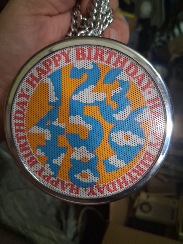 realistic radio 12-2002 Birthday 123456789