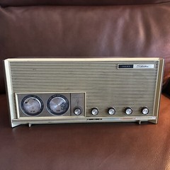 Sears Silvertone AM/FM Radio Tube Type Vintage 1960&rsquo;s Ivory/Brown WORKS!!
