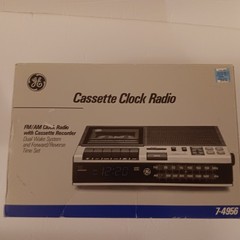 Vintage G.E. 7-4956B Cassette Clock Radio Excellent Condition Tested Working