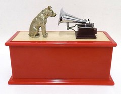 1D679 Victor Nipper Dog Transistor Radio Antique 6H-133 Newpawn