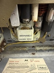 Motorola Yellow Portable Radio With Rotating Handle Antenna Model 5p32e – Parts