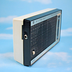 📻 Vintage Hitachi TH-848 8 Transistor AM Radio With Case – Working PLEASE READ