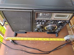 Radio Receiver Panasonic RF-2900 AM FM SW Bands Tested & Works Vintage