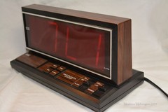 Micronta 63-765 LED Alarm Clock Tested Working Made In Hong Kong AC And 9V