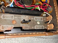 General Electric AM/FM Radio AM/FM Leather Case P-975B Tested Working See Video