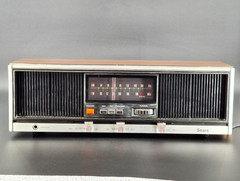 Vintage Sears and Roebuck Radio Model 1667.23580700 Works