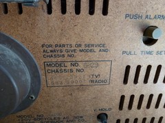 Vtg Sears Model 5028 AM/FM clock Radio w/ 8&Prime; Black White Television PARTS REPAIR
