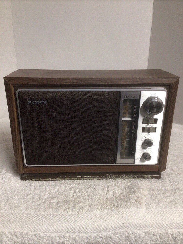 Vintage Sony FM AM Tabletop Radio Wood Grain Model ICF-9740W Retro Works READ