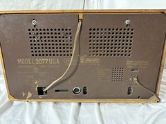 Grundig Majestic 2077 Tube Radio Tabletop German Lights Up And Played Music