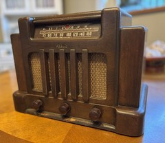 1940 Addison A5 « Courthouse » Antique Vintage Retro Tube Radio