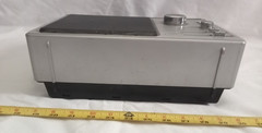vintage General Electric Vintage 1980 Wired FM/AM 7-2881C Radio, works.