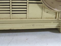 Vintage General Electric Dual Speaker AM Tube Radio Mid Century Modern Decor
