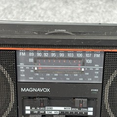 Vintage MAGNAVOX D-1670 Spatial Stereo Radio 80s Portable Tested Works
