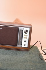 Vintage Sony FM AM Tabletop Radio Wood Grain Model ICF-9740W with OPTION