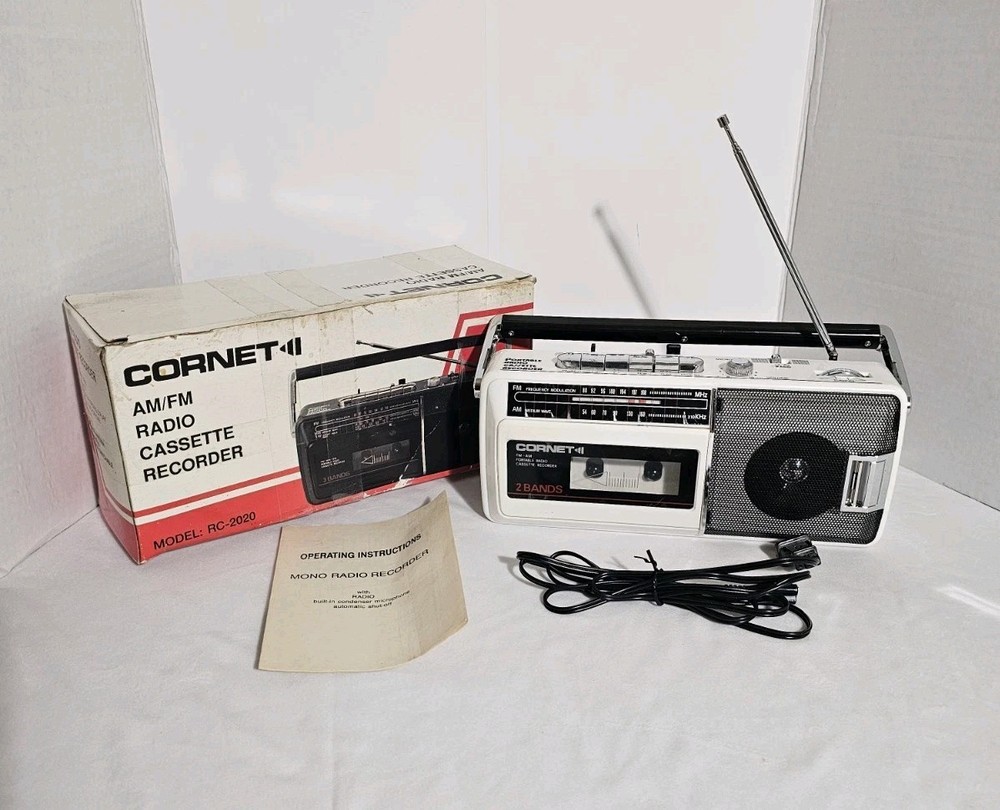 Vintage 70&rsquo;s – 80&rsquo;s Cornet Portable Radio, Cassette, Recorder + Box – Tested