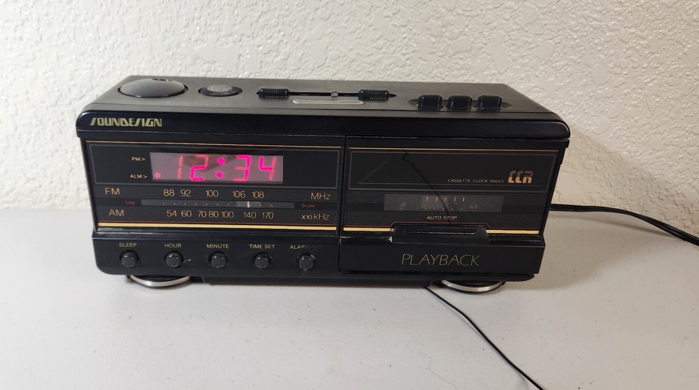 Vtg SOUNDESIGN AM/FM Alarm Clock Radio Cassette Player Model 3827 Black
