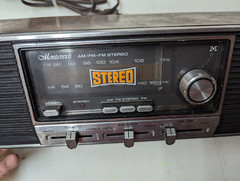 Vintage Retro Woodgrain Stereo AM FM Monteverdi Taiwan J928 Needs Antenna Wire